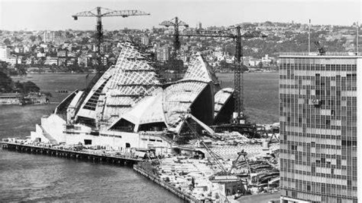 When was the Sydney Opera House built and how long did it take?